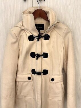 Moda International Women'Small Toggle Coat in Cream Size Small
